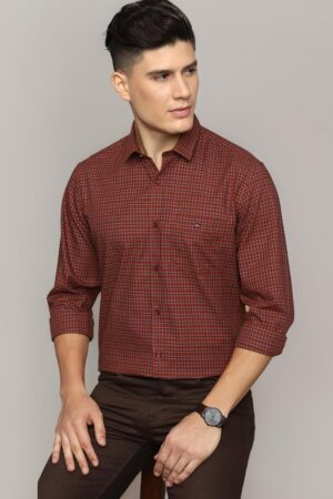 Louis Philippe Men's Premium Cotton Easy to Care Slim fit Checks Casual Shirt with Natural Stretch